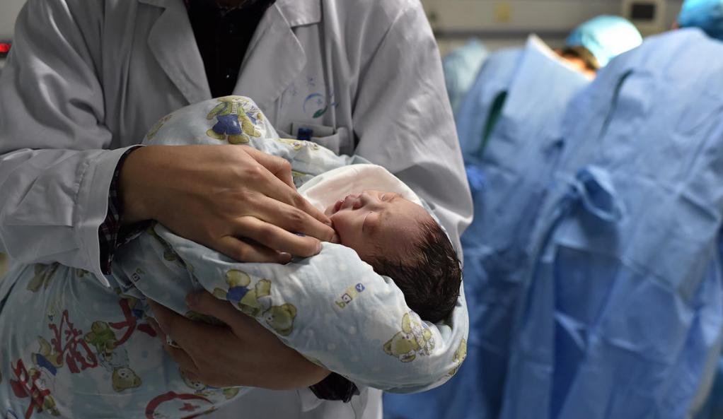 女人做内检遇到男医生怎么办,妻子做内检是男医生你们能接受吗