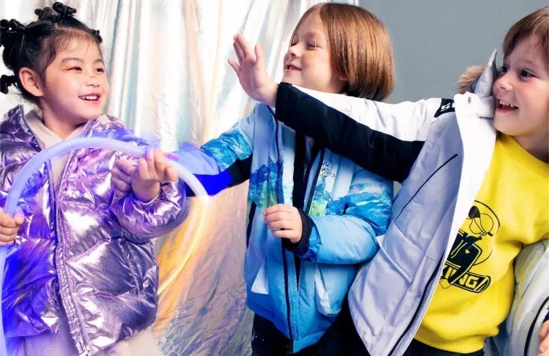 巴拉巴拉童装店铺风格,巴拉巴拉童装引领时尚潮流