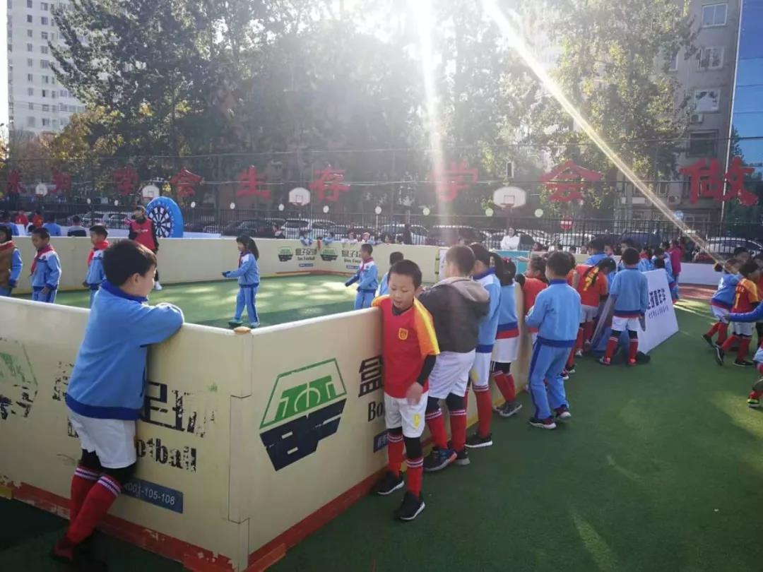 小孩几岁开始练足球几岁练射门,6岁孩子适合几号足球