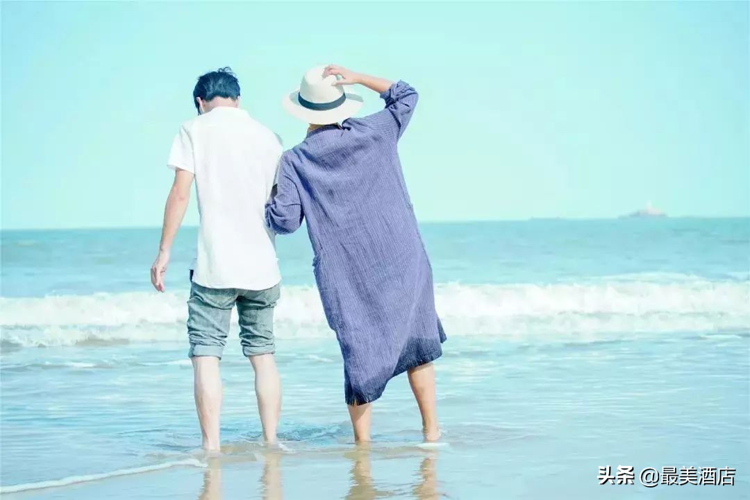 这对夫妻把渔民都嫌弃的破旧石头房，改成3个超美的民宿，美爆了