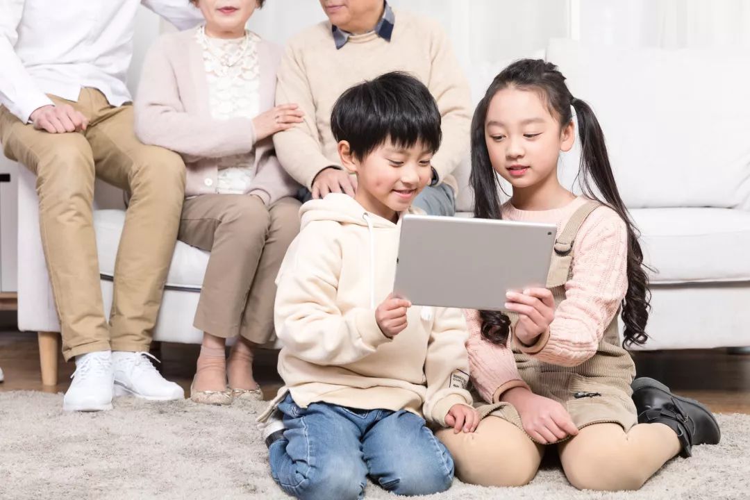 孩子偷偷玩游戏怎么办,孩子偷偷玩游戏被发现怎么引导