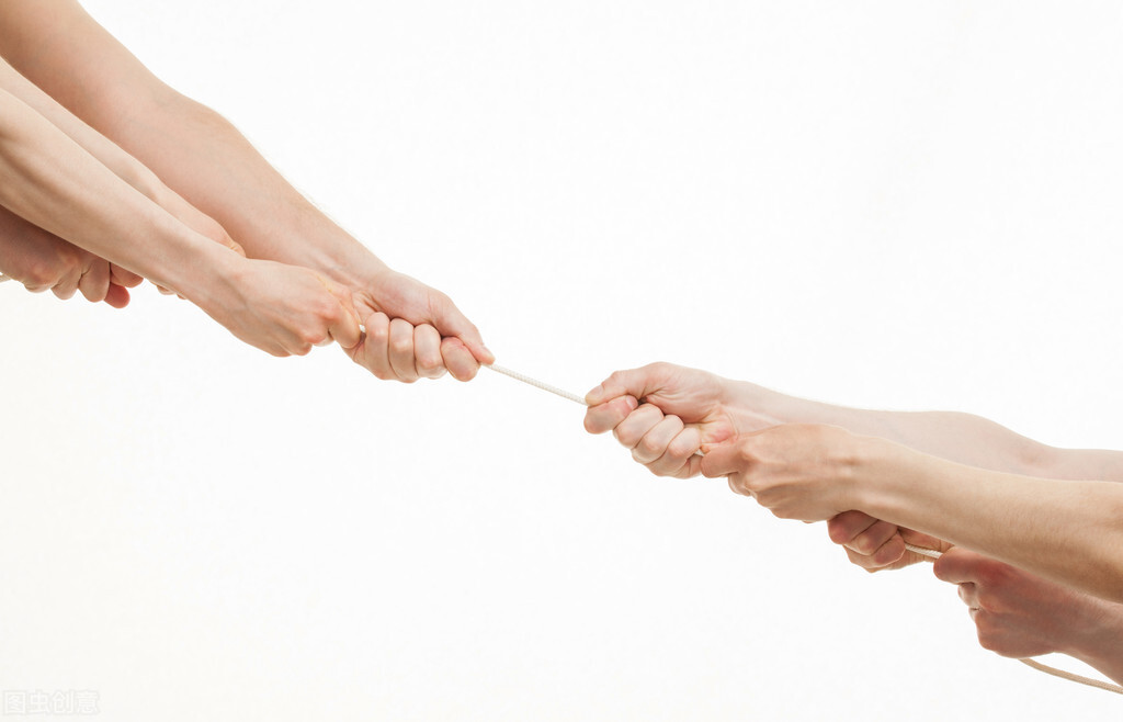 抑郁症被同事抱团排挤孤立怎么破,职场遇到小人抱团排挤我怎么办