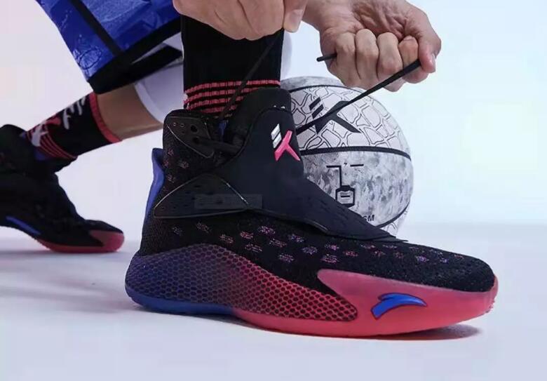 库里哈登欧文球鞋,哈登和库里的球鞋谁的好