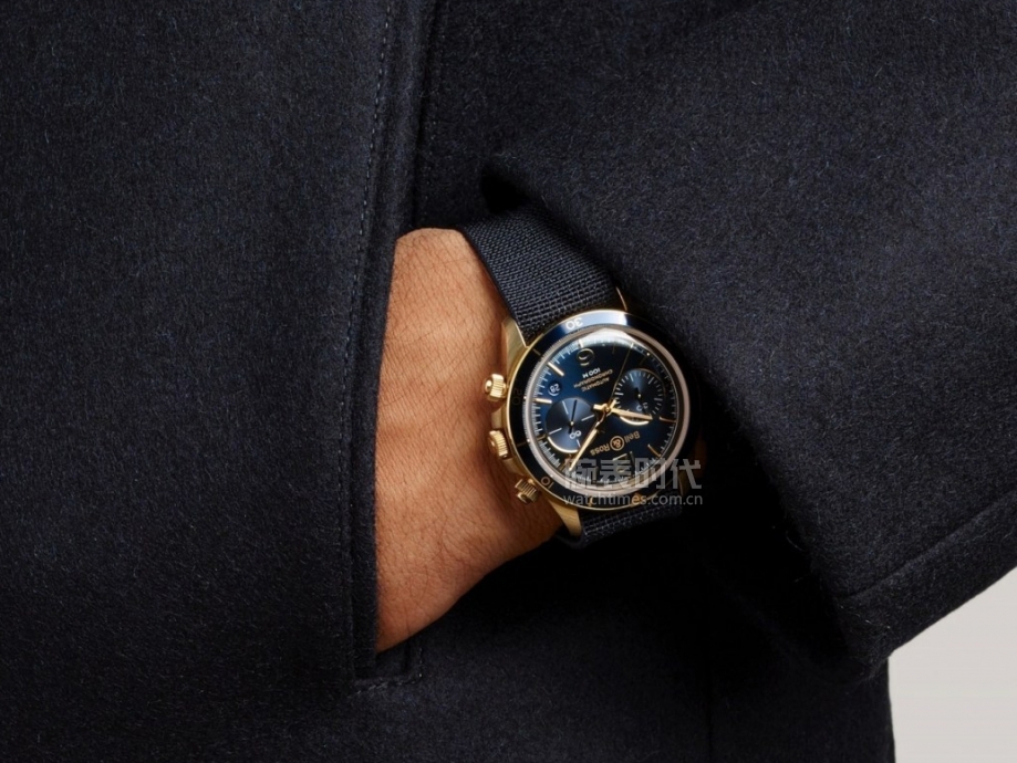 1-2万左右的全新腕表,1到4万元手表推荐