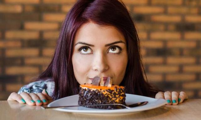 牙结石牙缝大自己脱落小妙招,不小心把牙缝的牙结石抠掉了