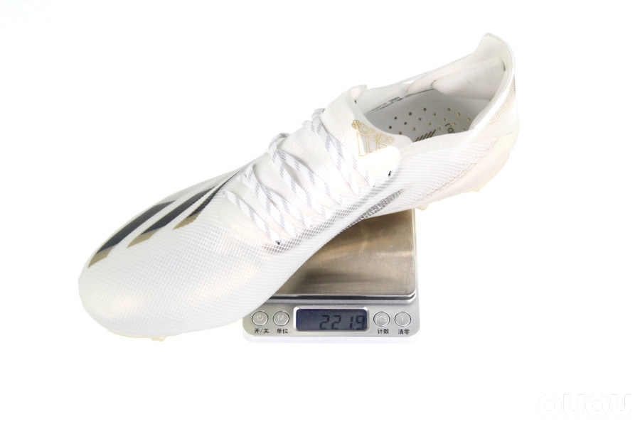 阿迪达斯高仿比正品低多少,阿迪达斯xghosted.1测评