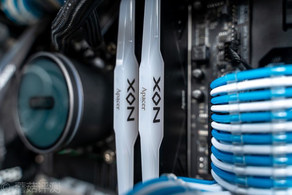宇瞻nox评测,宇瞻nox暗黑马甲ddr5测评
