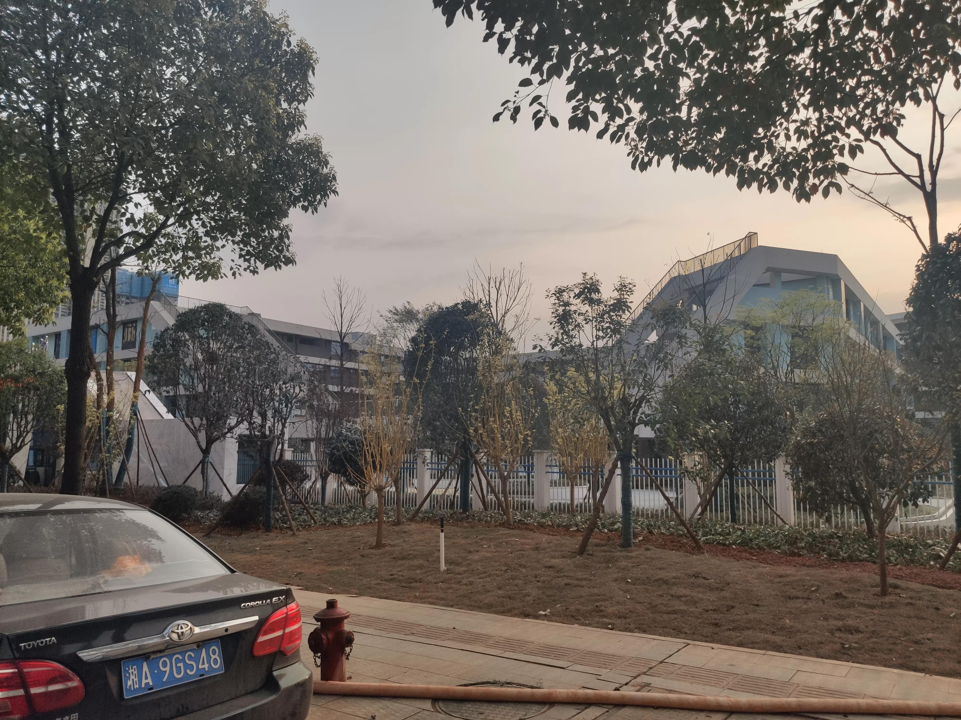 湘潭双马长郡小学,湘潭长郡高新实验小学是公办吗