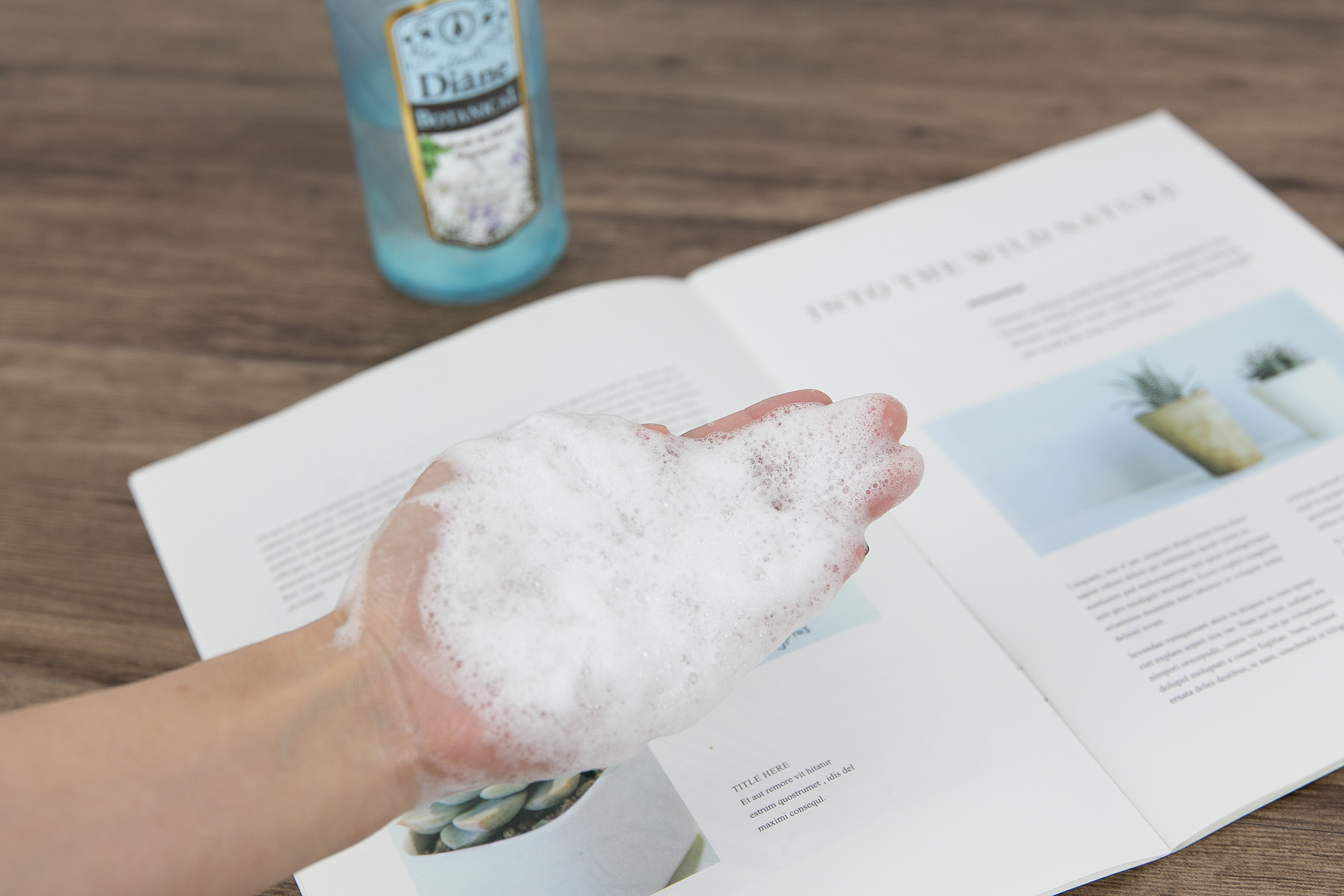 还在为繁琐的护肤步骤而烦恼吗,还在为皮肤问题困扰吗