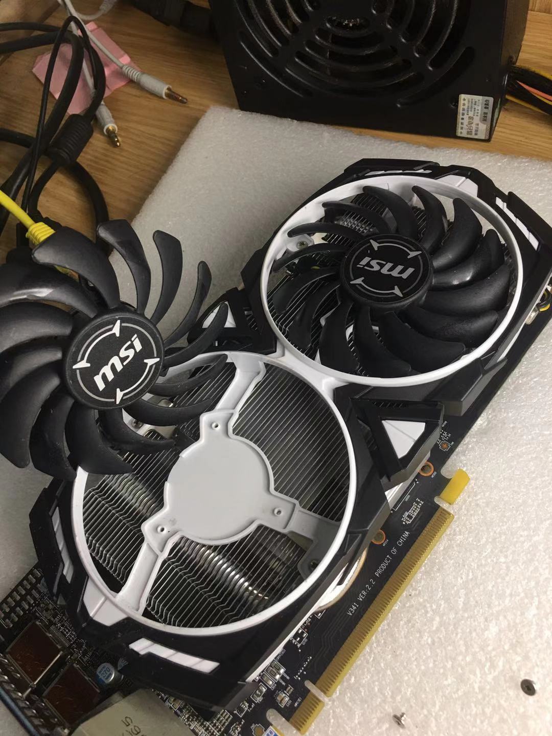 微星rx580显卡海外版,微星580白虎显卡