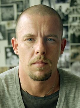 服装设计师有名人物,服装设计顶级设计师