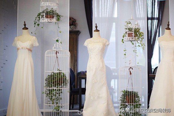 90后创业女生的婚纱店,90后女老板娘创业路上