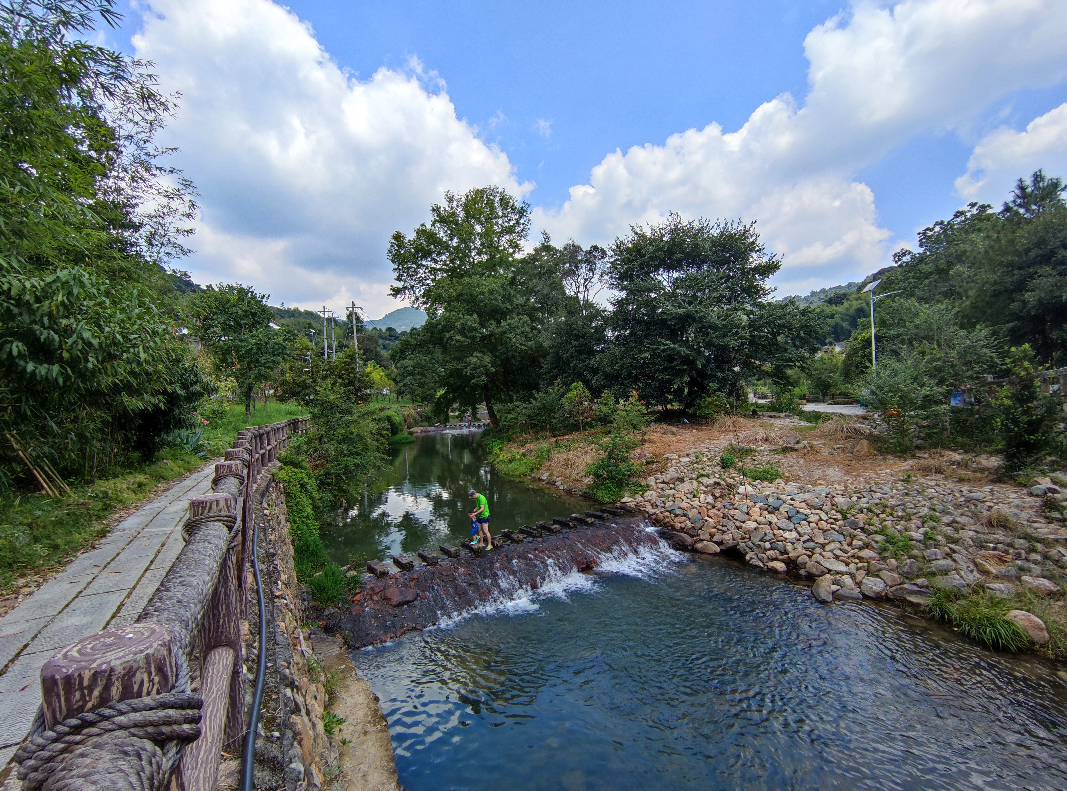 青山网红村,寿山九峰村有农家乐吗