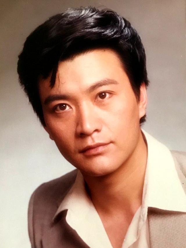 周里京妻子被害原因,周里京妻子遇害