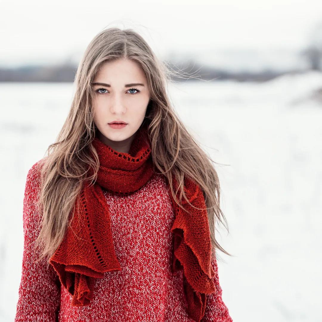 发现老婆跟初恋联系了怎么挽回,妻子和初恋一直保持联系说明什么