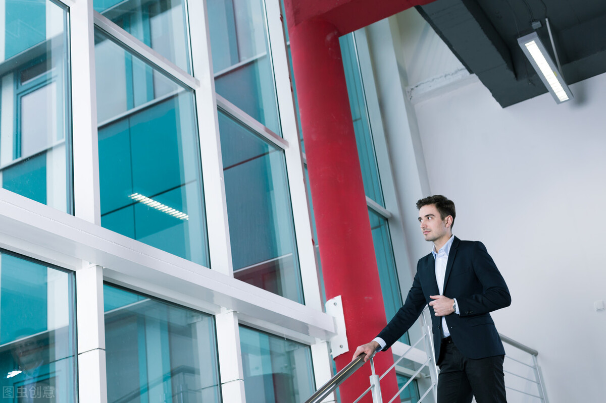 被单位辞退找谁,被单位辞退员工怎么处理