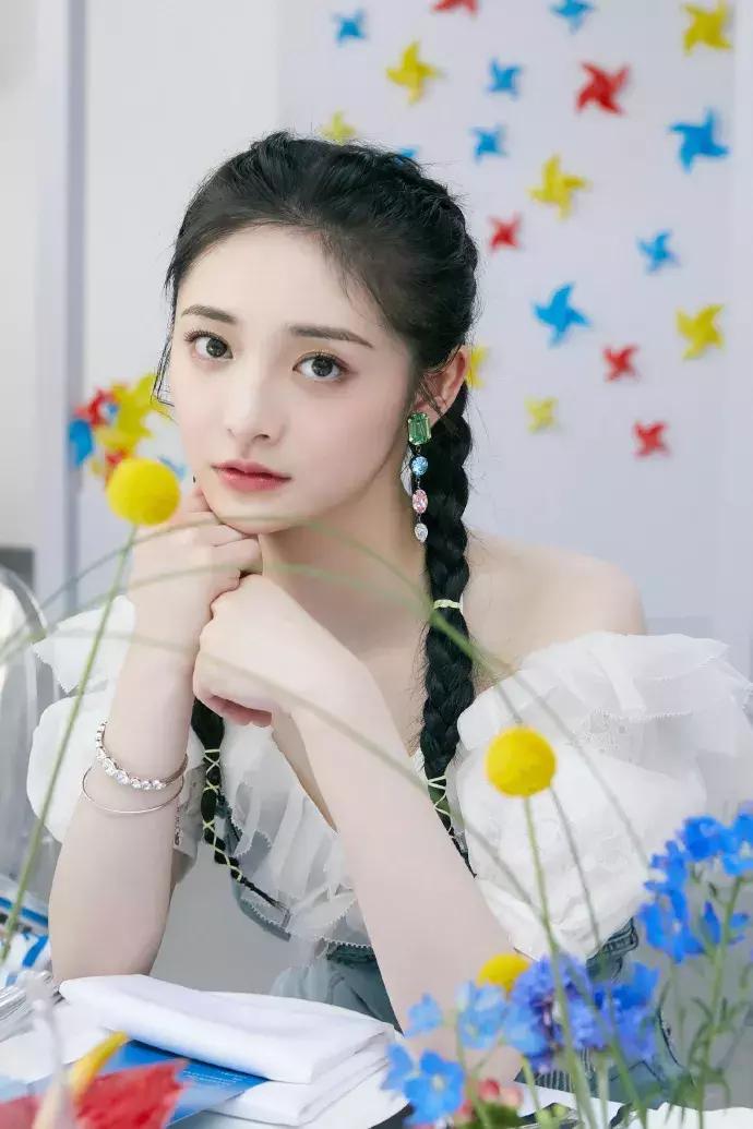 周洁琼为什么会退出101,周洁琼韩国创造101为什么解散