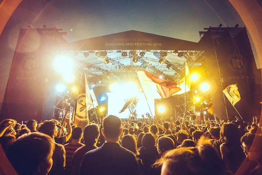 如何让女神不生气,怎么让女生状态好