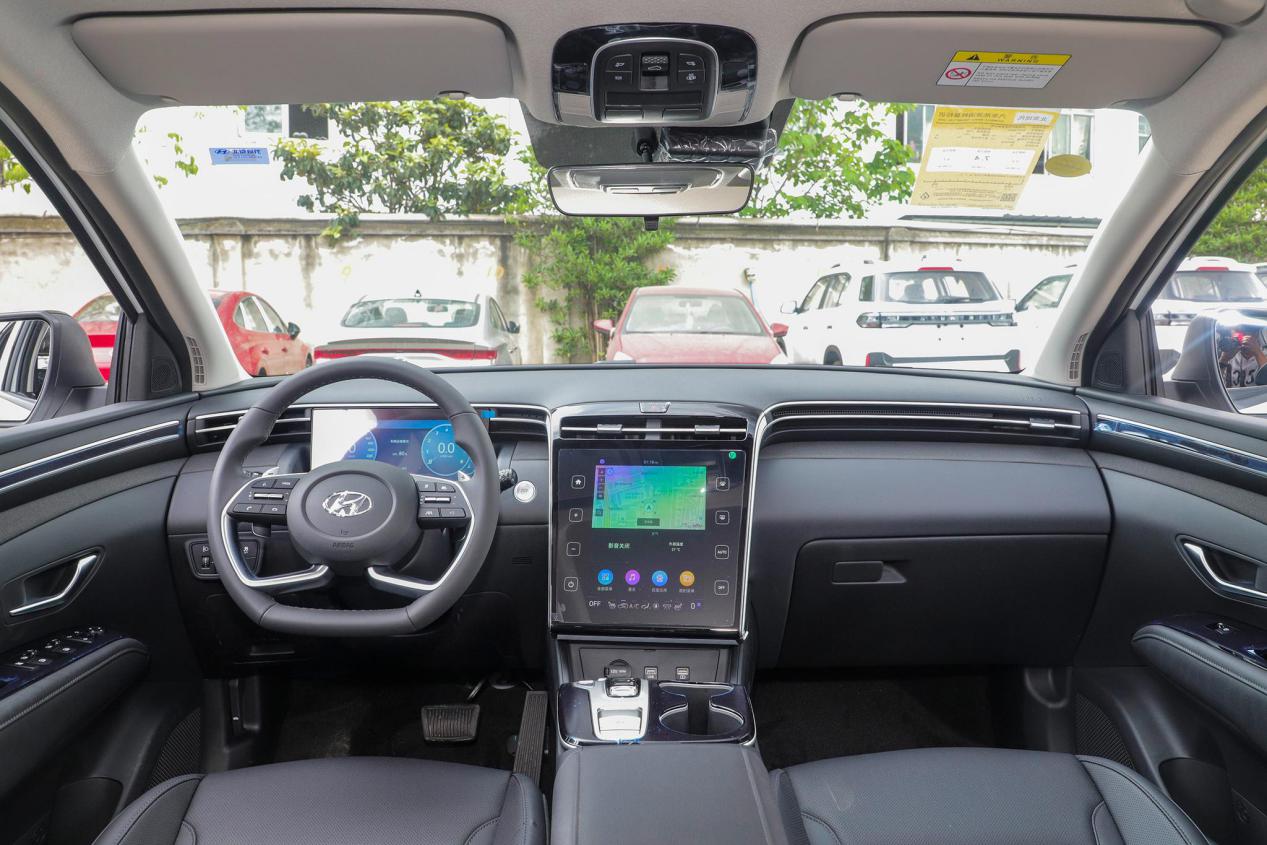 1.5t途胜四驱越野测试,途胜1.5t200马力百公里加速