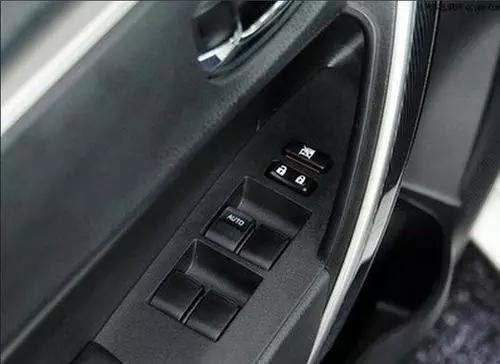 一汽丰田卡罗拉有几款车,卡罗拉用车真实感受