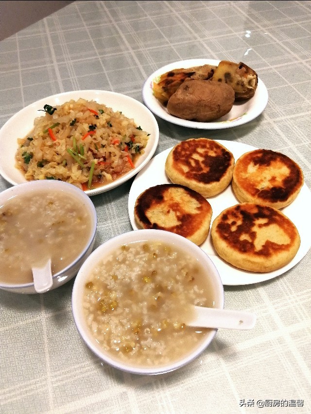 大风降温吃啥,大风降温吃饺子