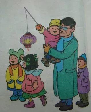 植树节看图写话一年级20至30字,一年级给奶奶吃苹果看图写话30字