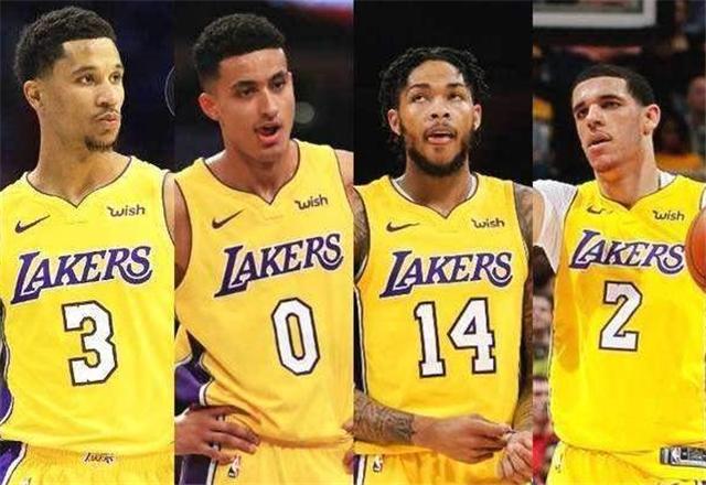 湖人队将迎战勇士队几点开打,湖人季前赛对阵勇士上半场集锦