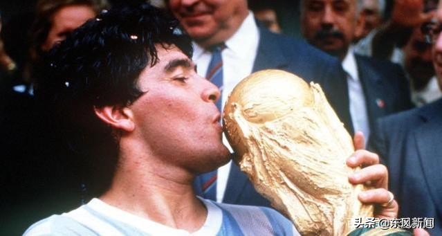 球王传奇马拉多纳因病,球王陨落告别马拉多纳