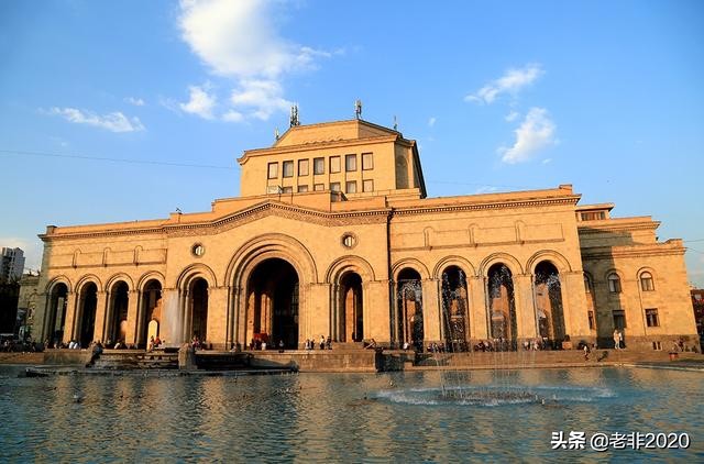 阿塞拜疆与亚美尼亚为什么打,阿塞拜疆和亚美尼亚对打