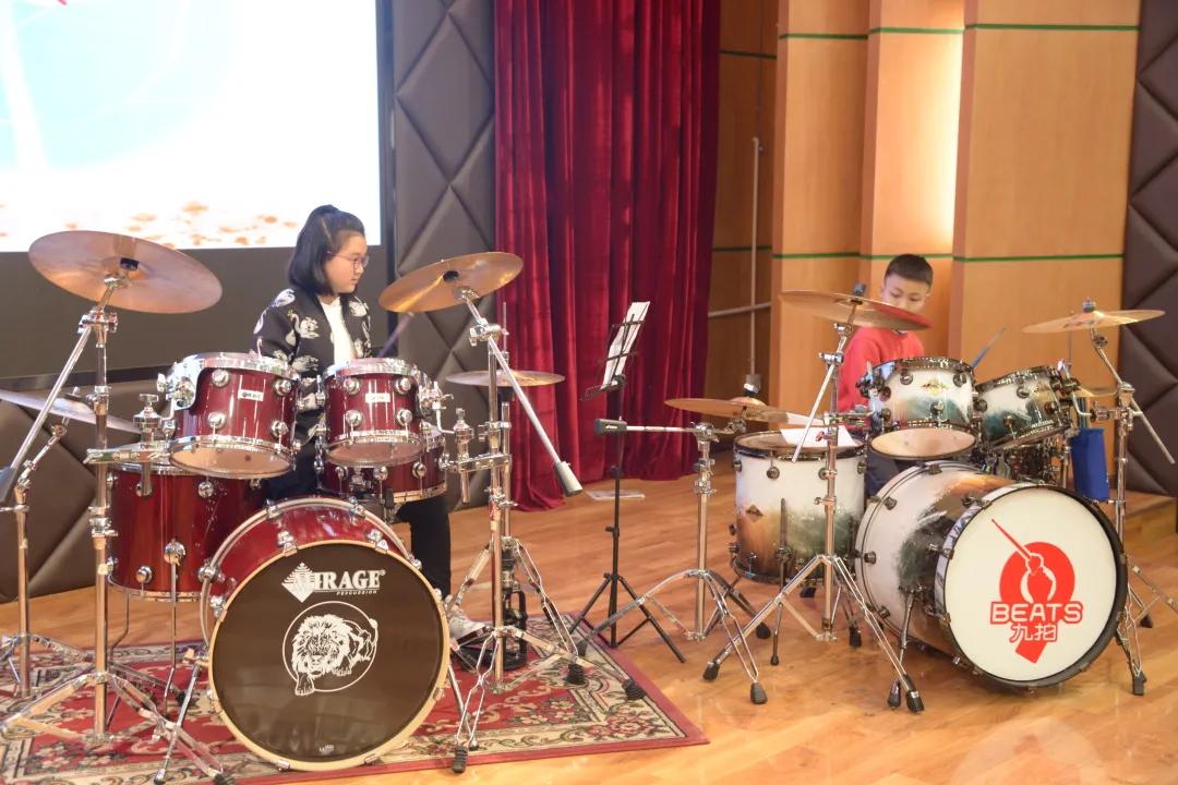 邛崃市北街小学：尚美怡情、艺美德和