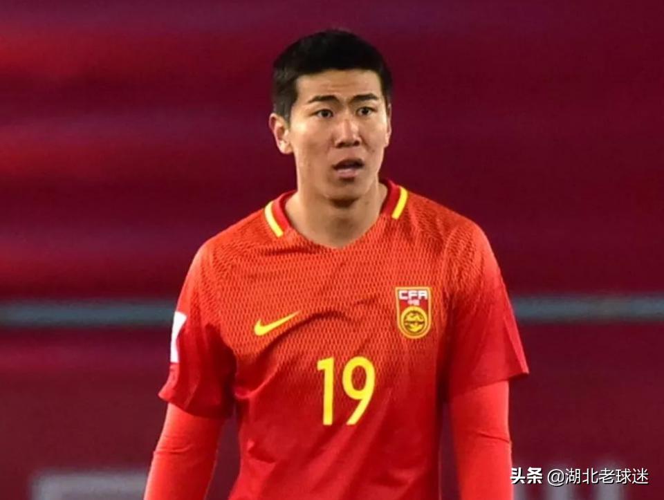 唏嘘！26岁前国脚已沦为中甲替补，曾经是里皮与卡帅手下的红人
