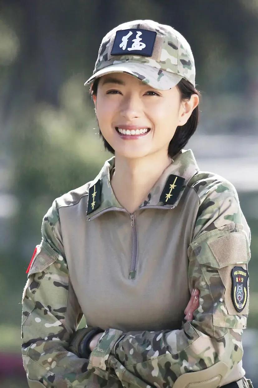 王冰冰庄晓莹张扬跳舞,央视记者庄晓莹和王冰冰