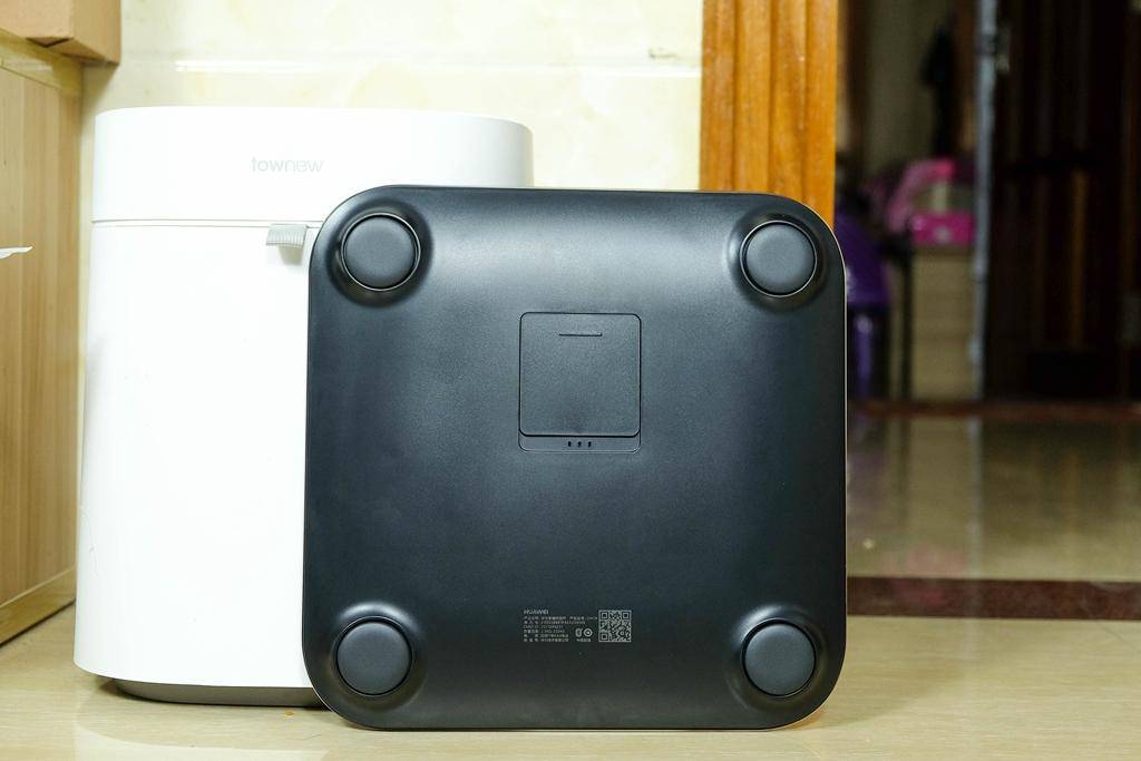 云麦体脂秤和小米体脂秤哪个好,小米体脂秤和华为体脂秤哪个好