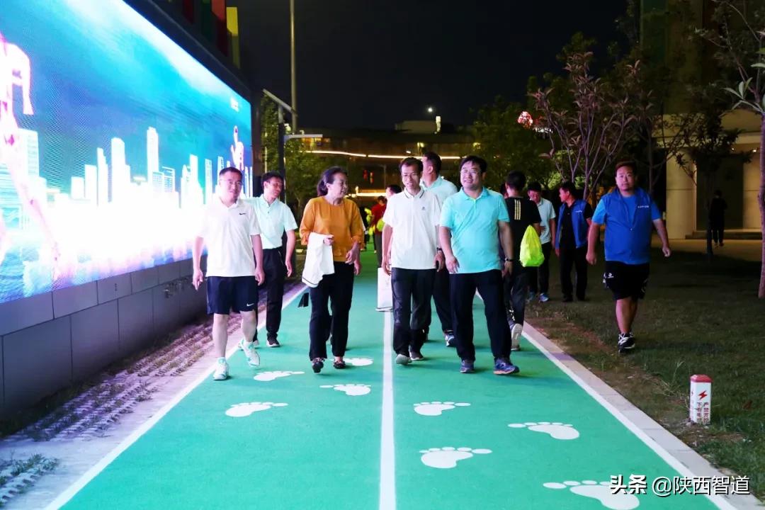 陕西广播电视台农村广播直播,陕西省广播电视台现场直播课