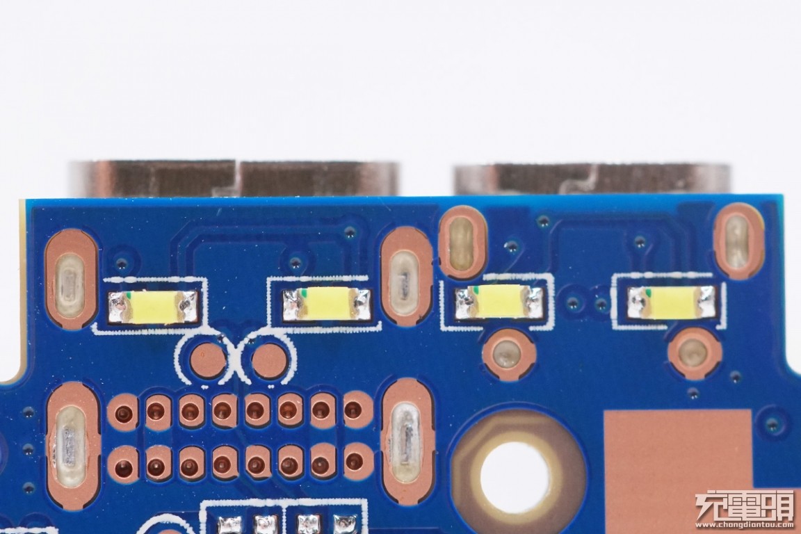 红米充电宝20000快充版值得购买吗,拆解redmi67瓦快充