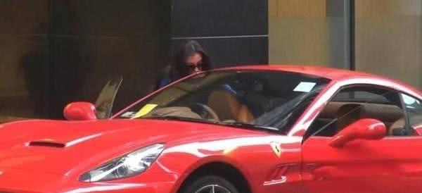 鏄熻蹇冩効鐢靛奖涓殑姹借溅,鏄熻蹇冩効鐢靛奖涓殑姹借溅鍥剧墖