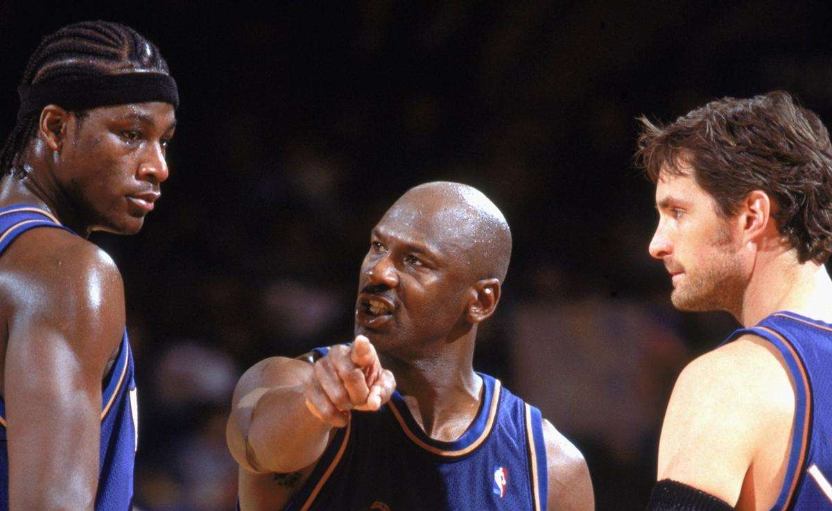 不堪入目！近五场69中19！事实再次证明，篮球第一人并非“伯乐”