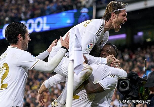 巴萨1比0换人,巴萨0-4逆转成功