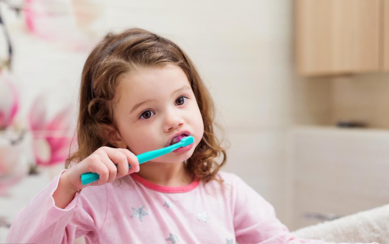 孙俪教孩子刷牙方式,孙俪这一招专治孩子不好好刷牙