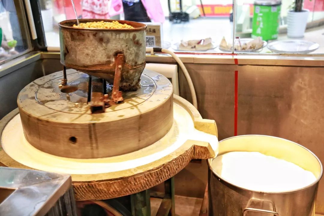 城市酒店好还是民宿好,度假酒店与城市酒店