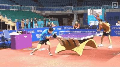 讲解平高球技术动作,高手杀球慢动作