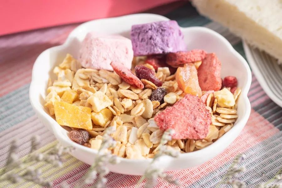 鏄庢槦鎺ㄨ崘楹︾墖,鏄庢槦鍚屾楹︾墖鍝釜濂藉悆