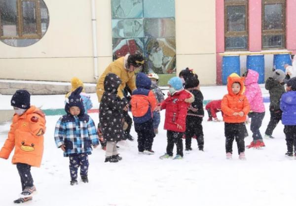 现在宝宝为啥小脸容易冻成“高原红”？原因在这里