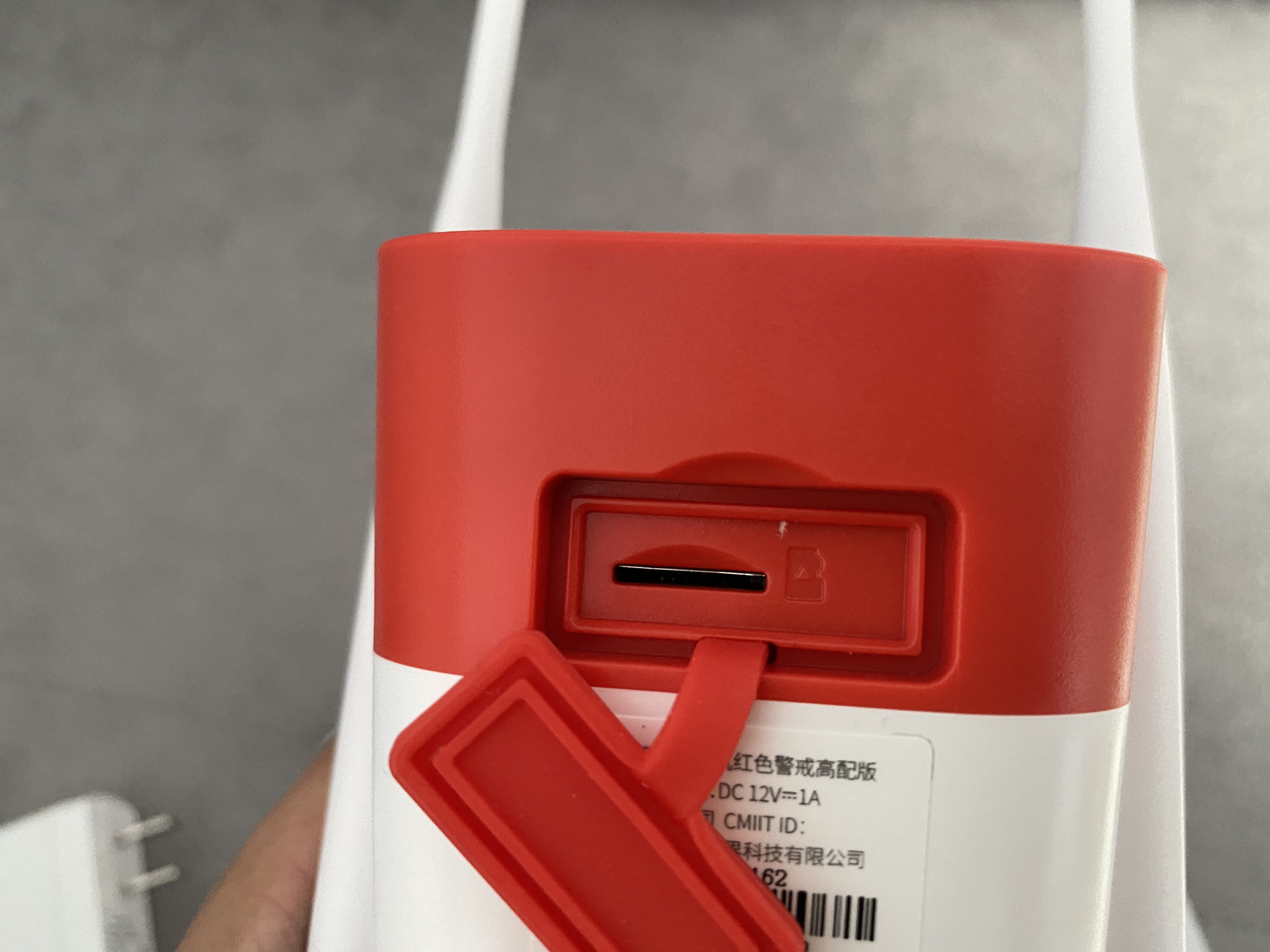 360红色警戒摄像头高配版,360摄像头红色警戒版和高配版区别