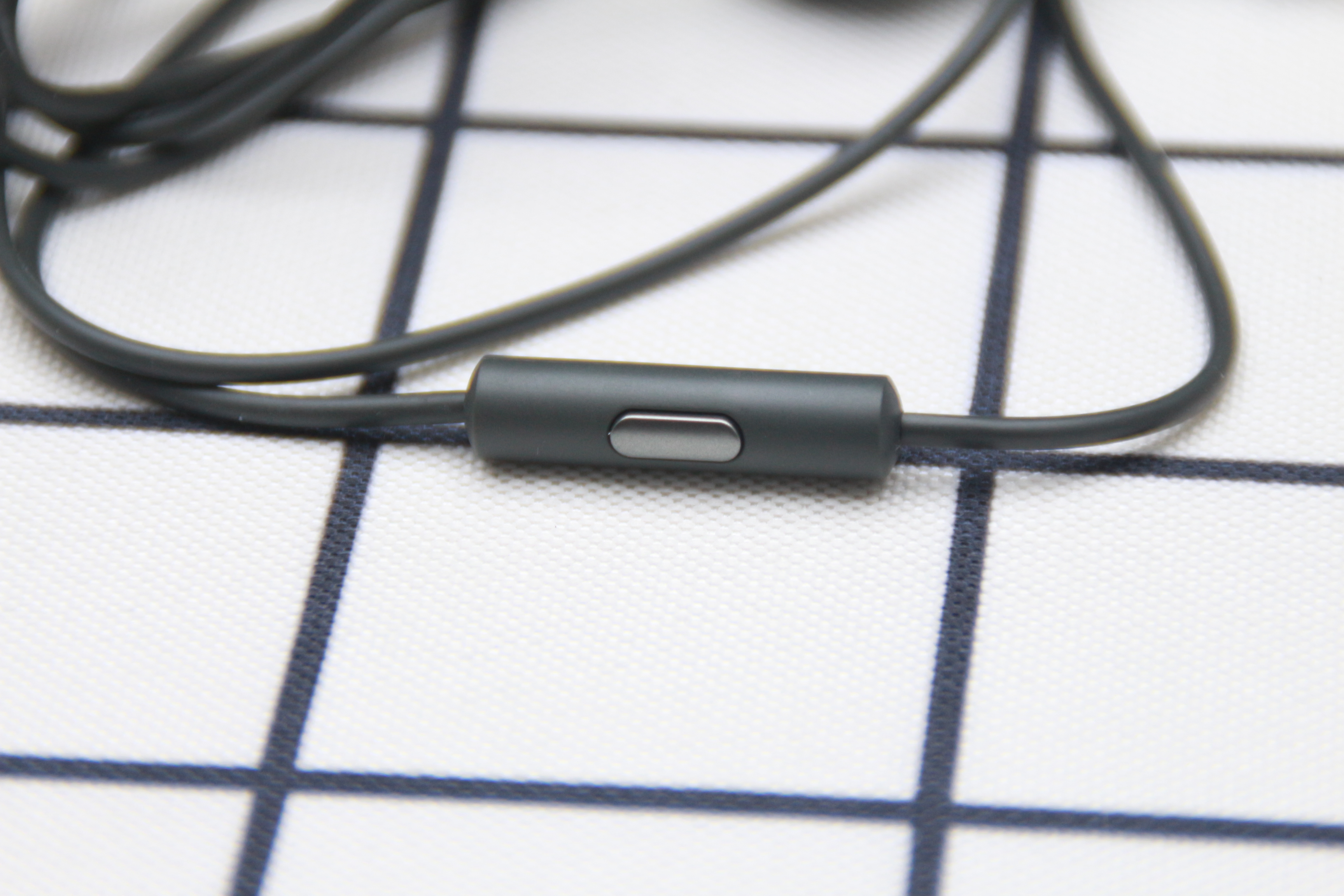 耳机同等价位漫步者还是华为好,有线耳机五百左右价位推荐