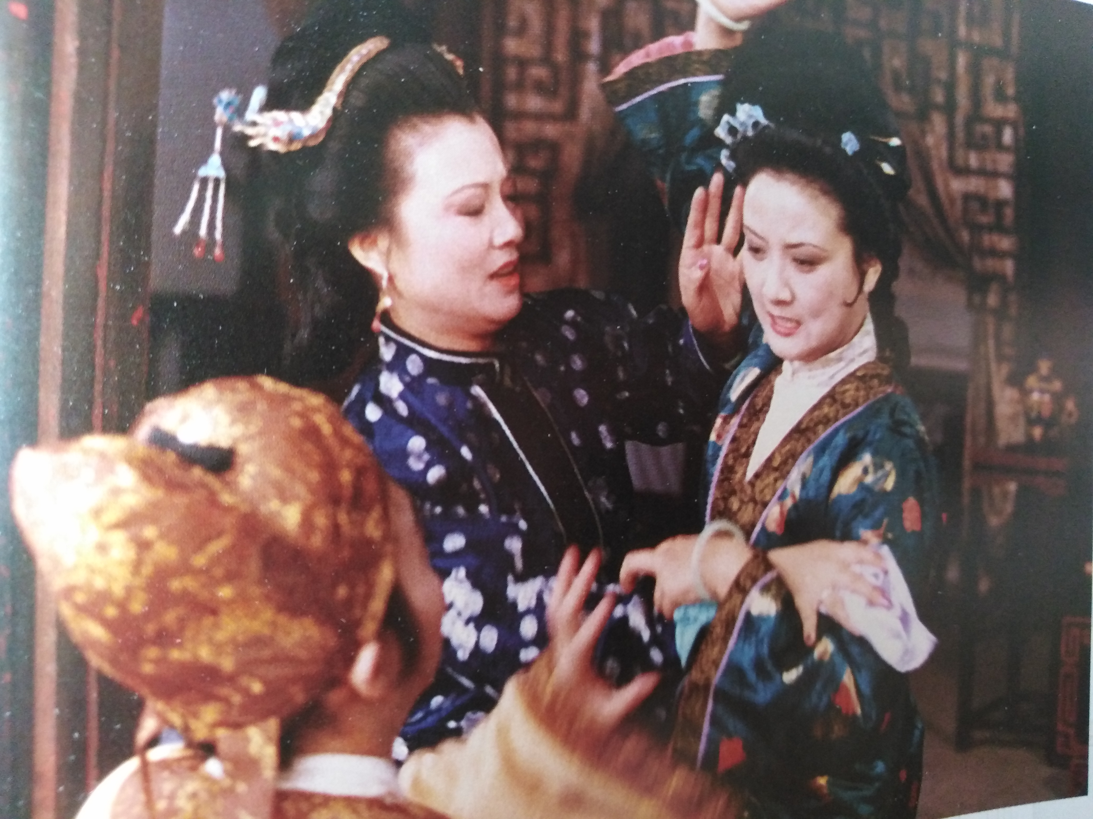 贾珍的三大丑事,王熙凤贾珍吵架