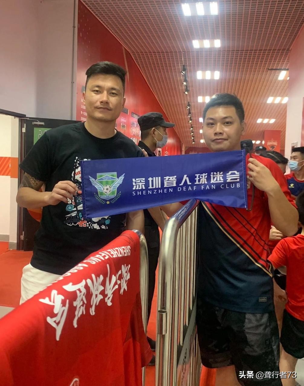 深晚独家丨深圳聋人足球队：无声世界“听见”热爱体育的声音