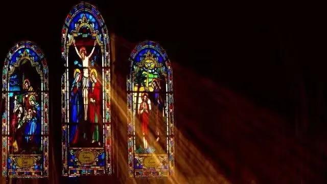 玻璃花窗光影,玫瑰花窗的光影