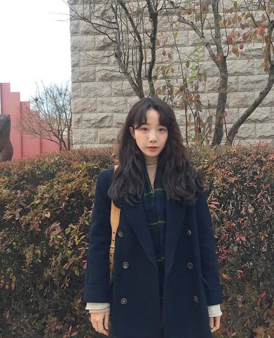 懒卷短发,懒卷是什么意思