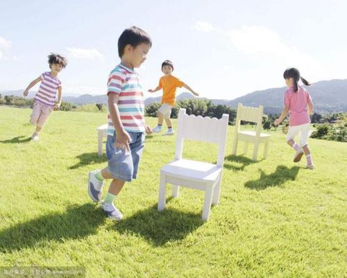 如何合理跟孩子玩游戏,如何正确陪孩子玩